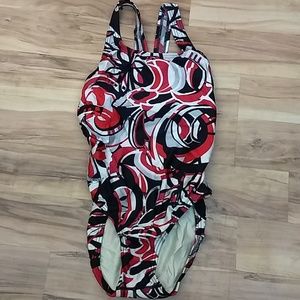 Speedo size 8/34